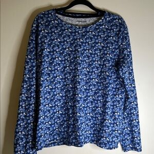 Lands’s End crew neck top size Lp long sleeves blue white floral casual